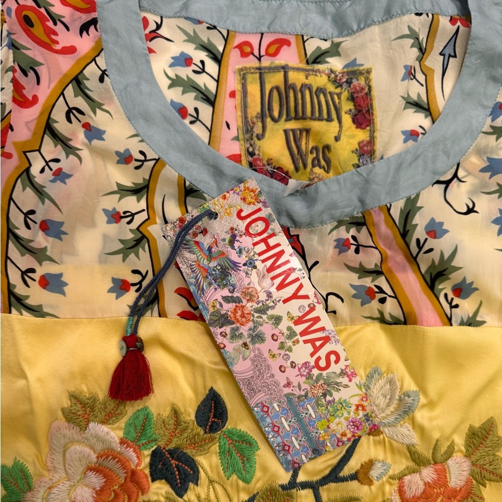 NWT Johnny Was Mistic paneled printed Tunic Top Size Small - Picture 8 of 11